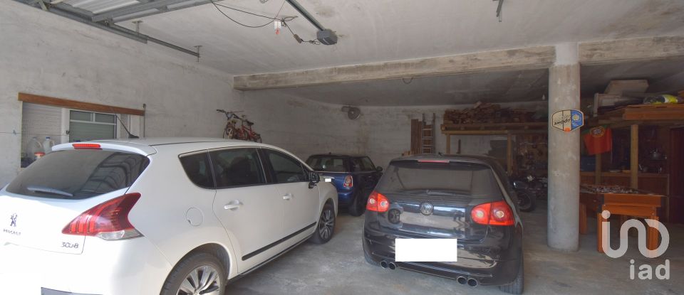 House T4 in Semide e Rio Vide of 420 m²