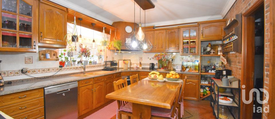 House T4 in Semide e Rio Vide of 420 m²