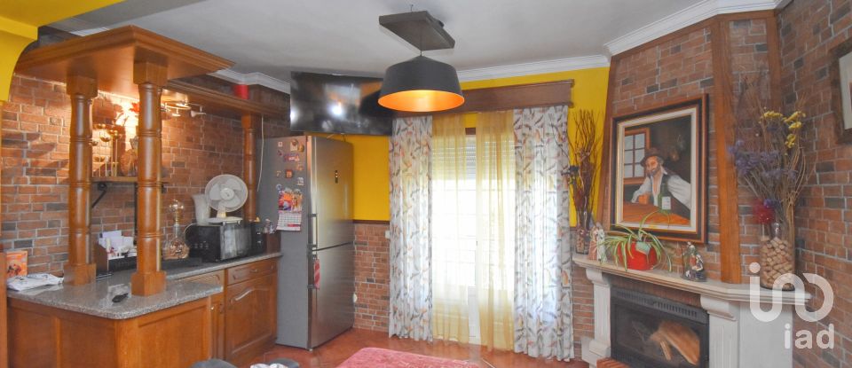 House T4 in Semide e Rio Vide of 420 m²