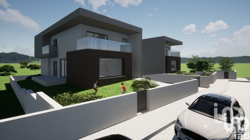 Maison T0 à Souto da Carpalhosa e Ortigosa de 0 m²