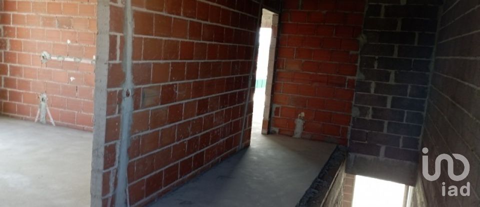 Maison T0 à Souto da Carpalhosa e Ortigosa de 0 m²