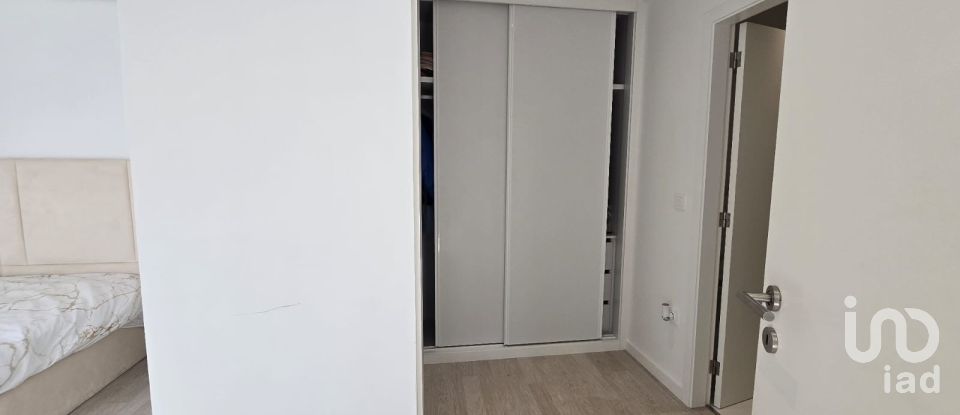 Maison T3 à Louredo de 271 m²