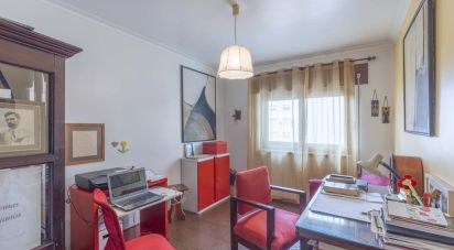 Apartment T5 in Massamá e Monte Abraão of 170 m²