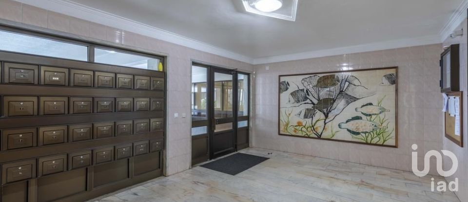 Apartamento T5 em Massamá e Monte Abraão de 170 m²