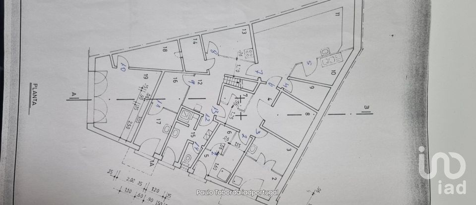 Shop / premises commercial in Tolosa of 158 m²