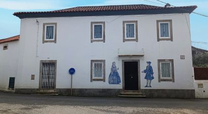 House T3 in Miragaia e Marteleira of 382 m²