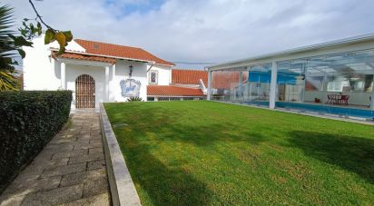 House T3 in Miragaia e Marteleira of 382 m²