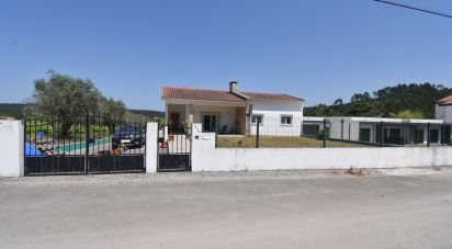 Maison T3 à Podentes de 184 m²