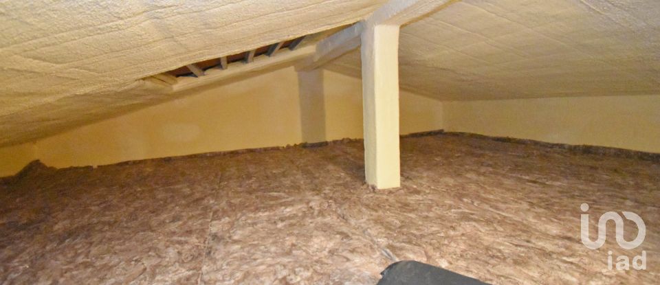 Moradia T3 em Podentes de 184 m²