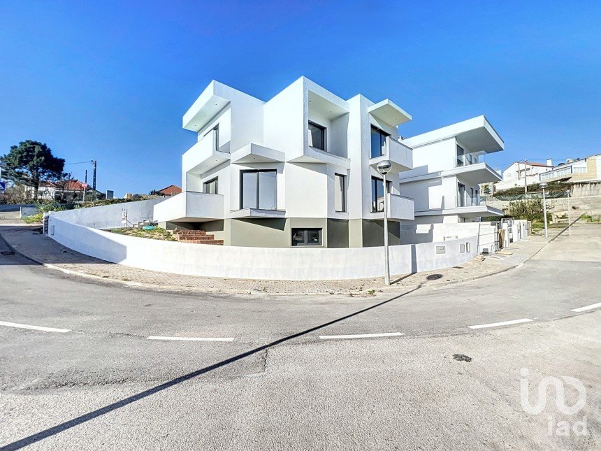 Lodge T3 in Ericeira of 211 m²