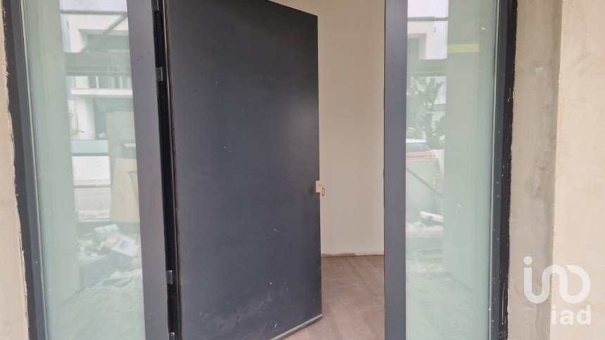 Maison T3 à Porto de Mós - São João Baptista e São Pedro de 200 m²