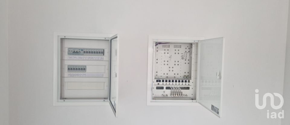 Maison T3 à Porto de Mós - São João Baptista e São Pedro de 200 m²