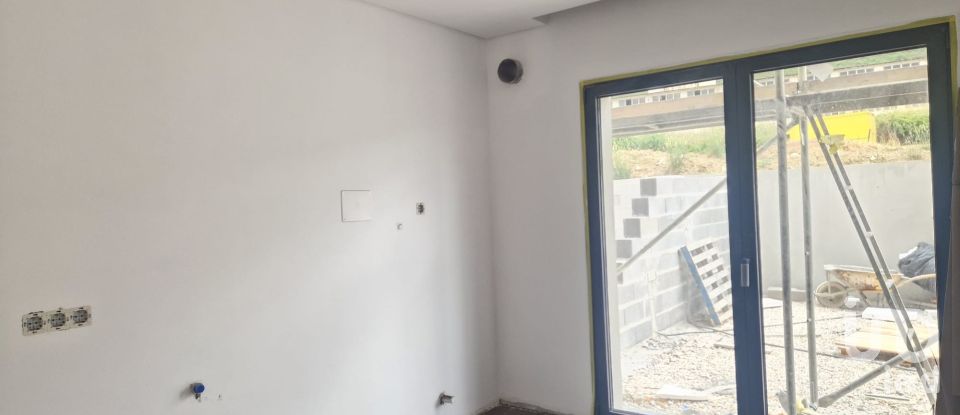 Maison T3 à Porto de Mós - São João Baptista e São Pedro de 200 m²