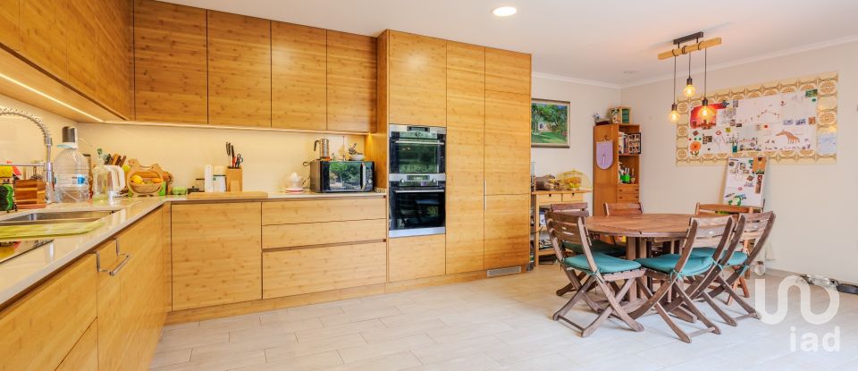 Moradia T4 em A dos Cunhados e Maceira de 165 m²