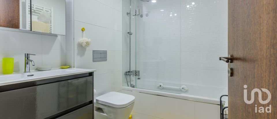 Moradia T4 em A dos Cunhados e Maceira de 165 m²