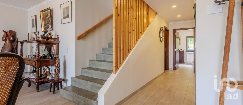 Moradia T4 em A dos Cunhados e Maceira de 165 m²