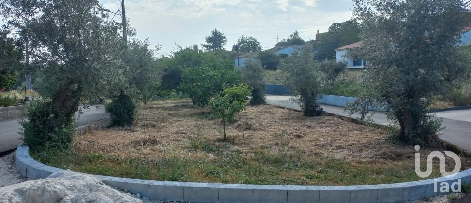 Terrain à bâtir à Arrabal de 834 m²