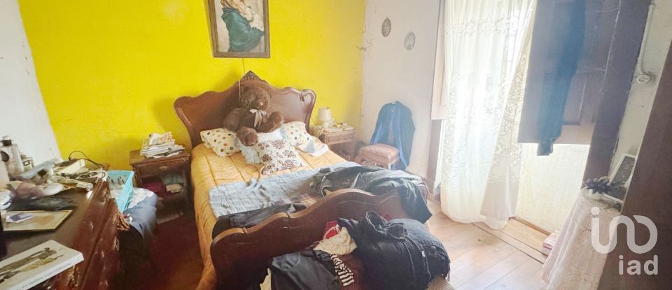 Maison T3 à Mazedo e Cortes de 200 m²