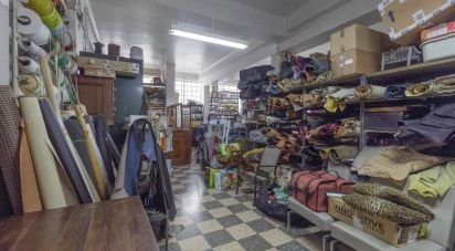 Boutique/Local commercial à Arroios de 181 m²