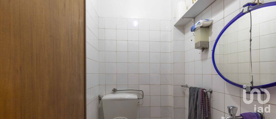 Boutique/Local commercial à Arroios de 181 m²