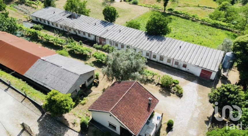 Ferme T2 à Fontoura de 150 m²