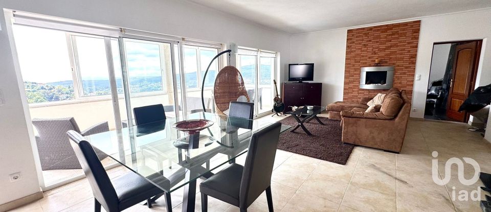 Casa T4 em Paredes de Coura e Resende de 190 m²