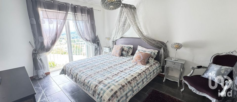 Casa T4 em Paredes de Coura e Resende de 190 m²