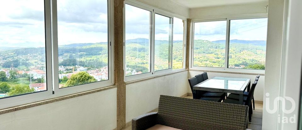 Casa T4 em Paredes de Coura e Resende de 190 m²