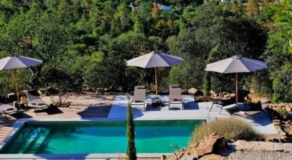 Moradia T5 em Alte de 286 m²