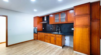 House T4 in Santa Marta de Portuzelo of 190 m²