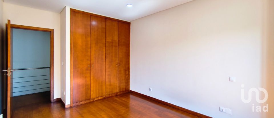 House T4 in Santa Marta de Portuzelo of 190 m²