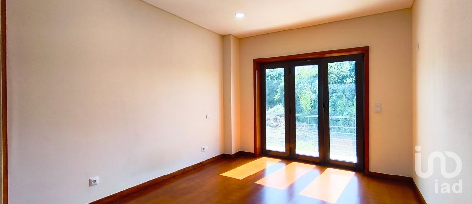 House T4 in Santa Marta de Portuzelo of 190 m²