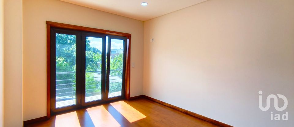 House T4 in Santa Marta de Portuzelo of 190 m²