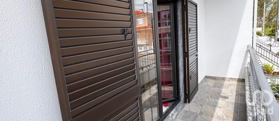 Moradia T3 em Corroios de 154 m²