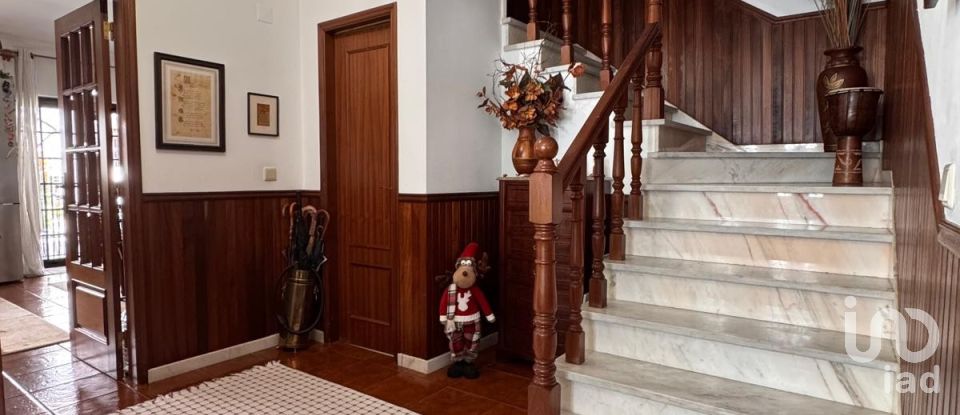 Moradia T3 em Corroios de 154 m²