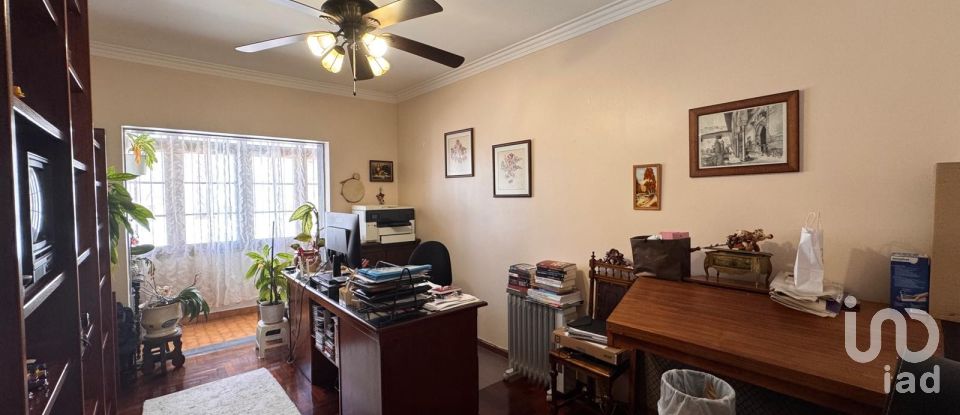 Moradia T3 em Corroios de 154 m²