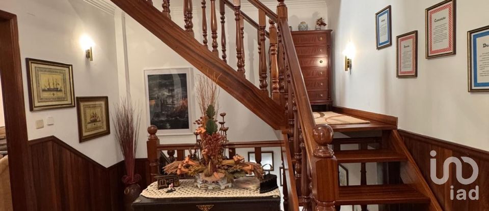 Moradia T3 em Corroios de 154 m²