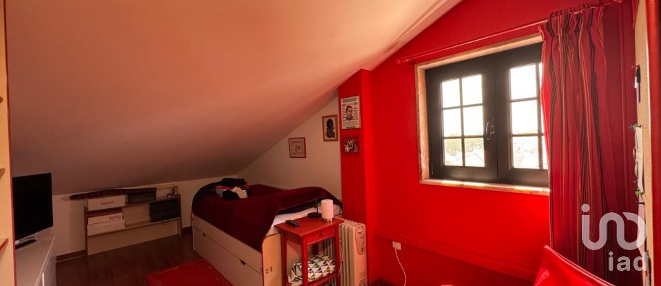 Moradia T3 em Corroios de 154 m²