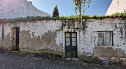 House T3 in Turquel of 141 m²