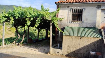 Maison de village T2 à Pedrógão Pequeno de 84 m²