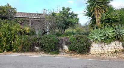 Terrain à Luz de Tavira e Santo Estêvão de 152 m²