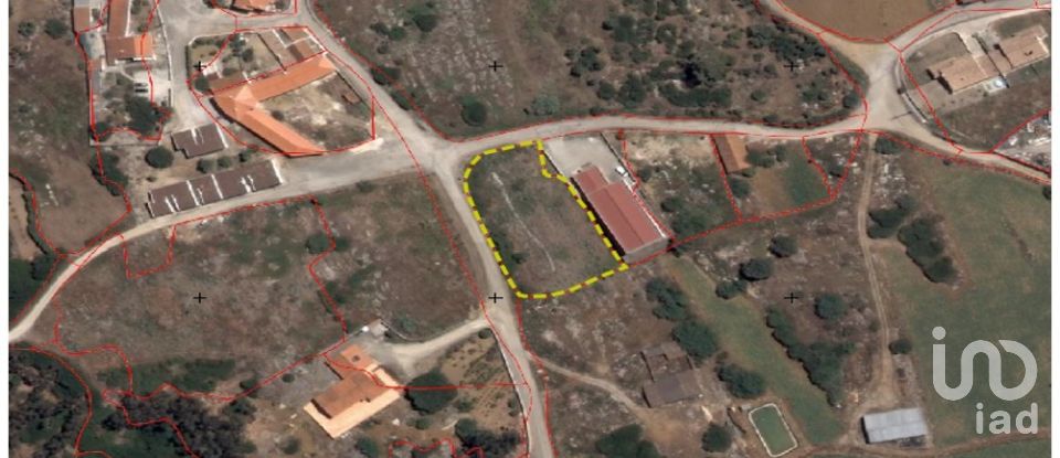Land in Lourinhã e Atalaia of 2,120 m²