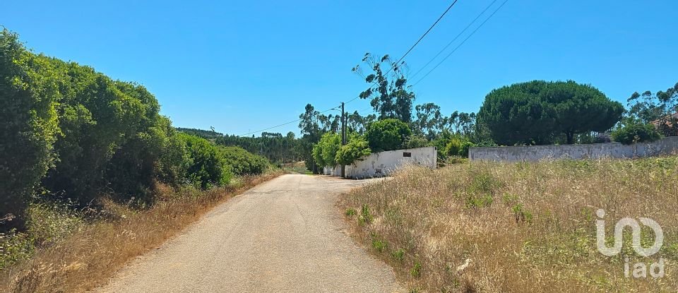 Land in Lourinhã e Atalaia of 2,120 m²