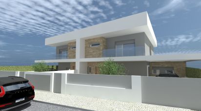 Maison T4 à Fernão Ferro de 130 m²