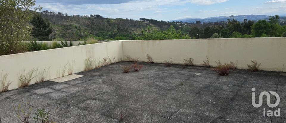 Loja / Estabelecimento Comercial em Vila meã de 237 m²