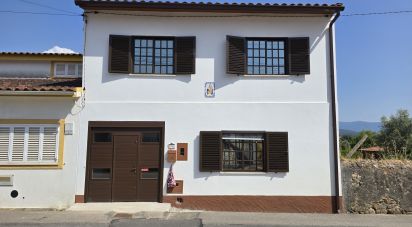 Maison T4 à Poiares (Santo André) de 214 m²
