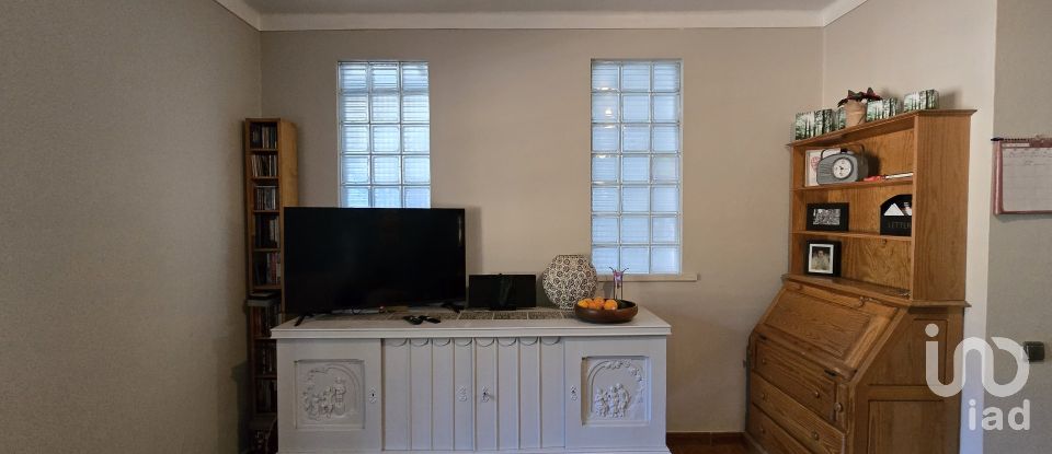 Maison T4 à Poiares (Santo André) de 214 m²