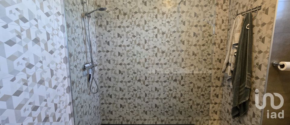 Maison T4 à Poiares (Santo André) de 214 m²