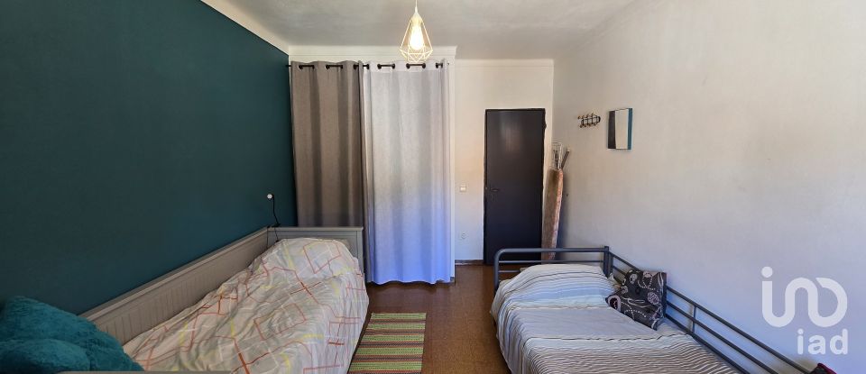 Maison T4 à Poiares (Santo André) de 214 m²