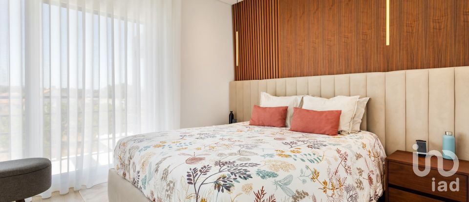 Moradia T4 em Setúbal (São Sebastião) de 397 m²